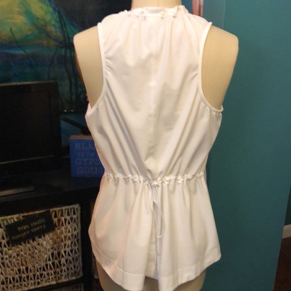 Athleta mock neck racer back cinched waist active top. Navigate cinch tank. - Picture 8 of 9